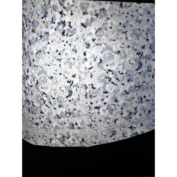 Lululemon Power Y Tank Top Gray Speckled Shelf Bra 6 Stretch Moisture Wicking - Picture 7 of 8